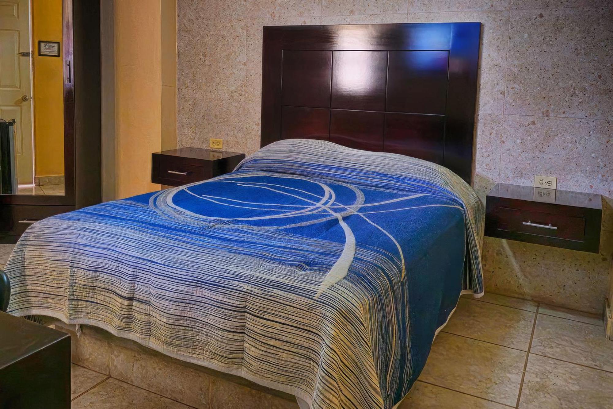 Hotel Oasis Сьюдад-Конститусьон Экстерьер фото